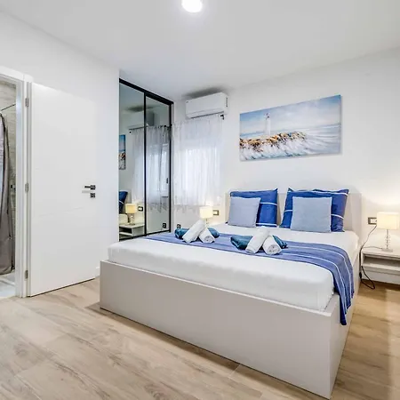 Villa Midnight Moon Kaštela