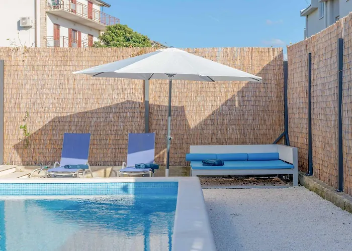 Midnight Moon * Kaštela